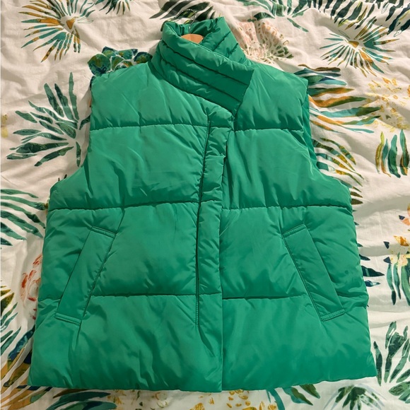 Urban Outfitters Green Vest - Picture 1 of 2
